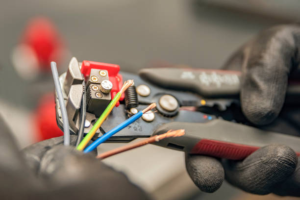 Best Ceiling Fan Installation Electrician  in Akwesasne, NY
